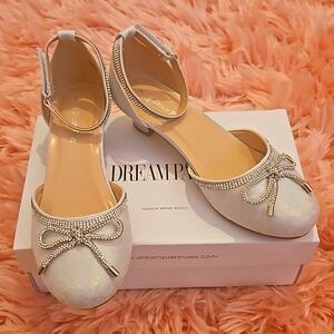 Dream Pairs Kids Girls Rhinestone Bowknot Low Heels Size 4 (Big Kids)